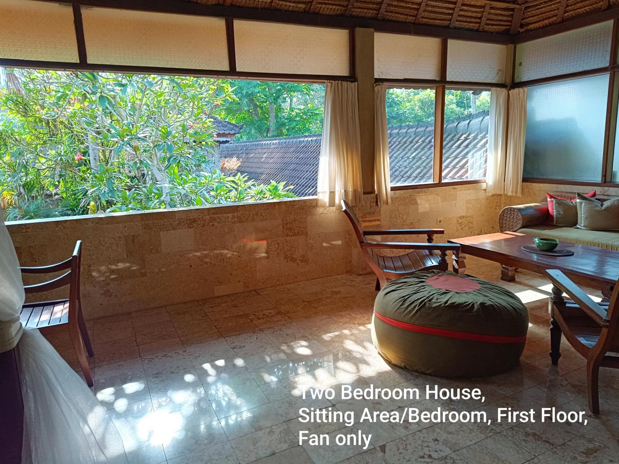 Guci Guesthouses Убуд Екстериор снимка